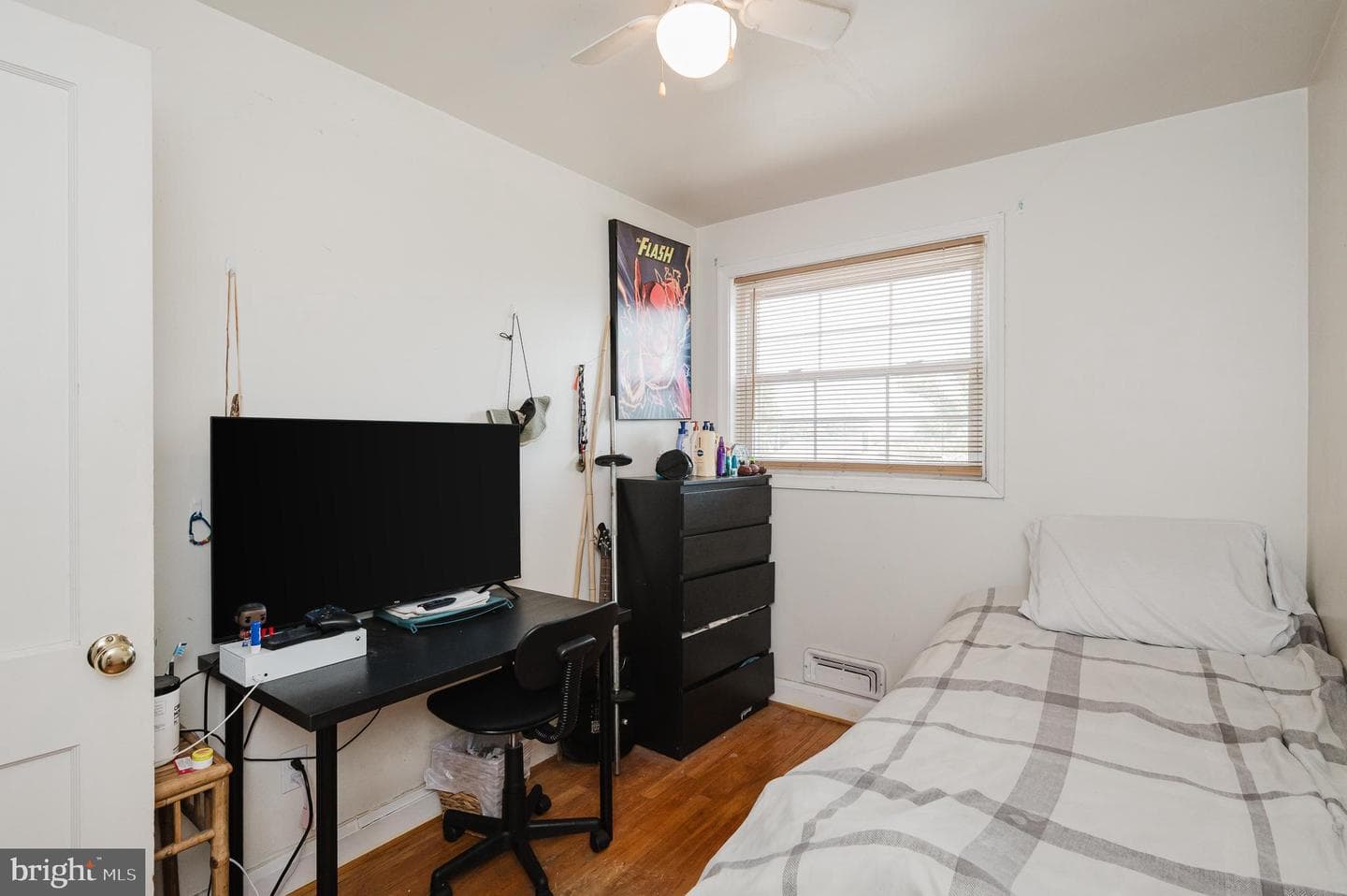 1363 Halstead Road photo 21