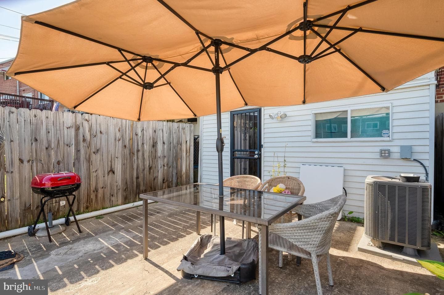 1363 Halstead Road photo 41