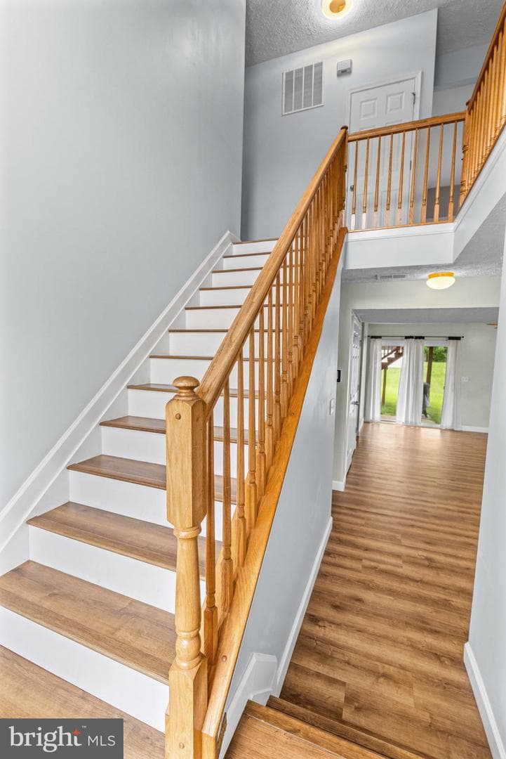 2108 Streamway Ct photo 7
