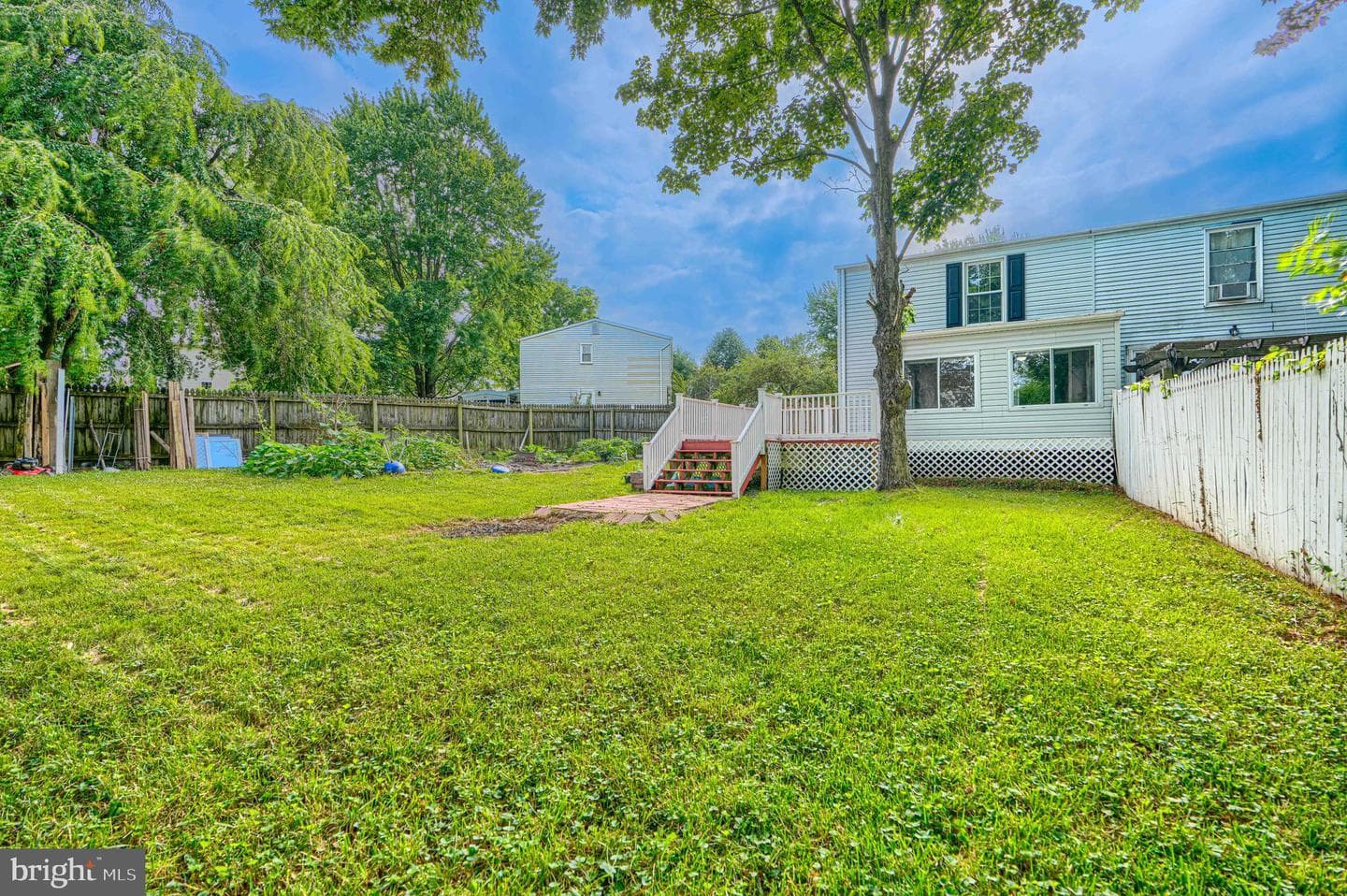 7 Ambolin Court photo 42