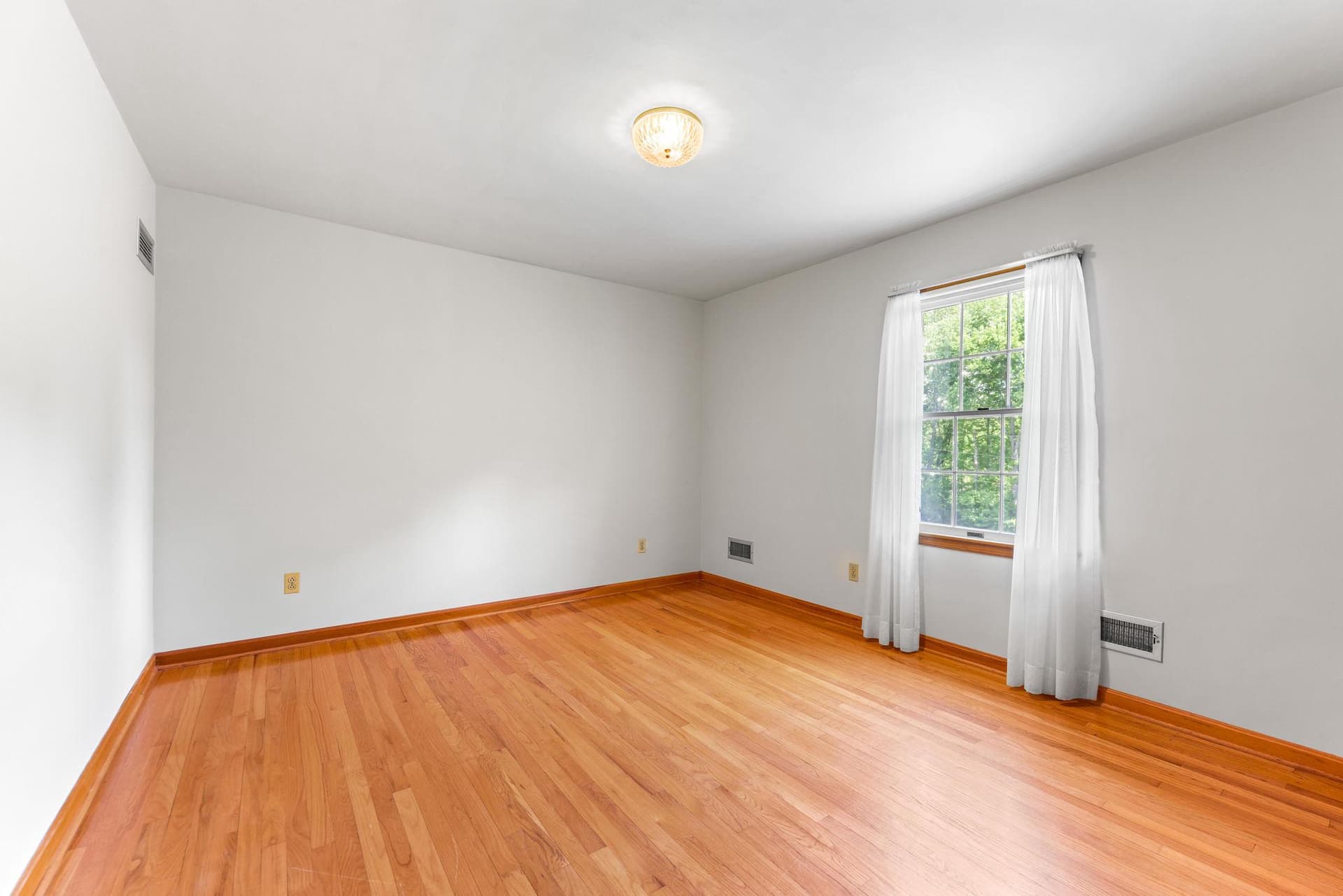 13607 Devonbrook Road photo 29