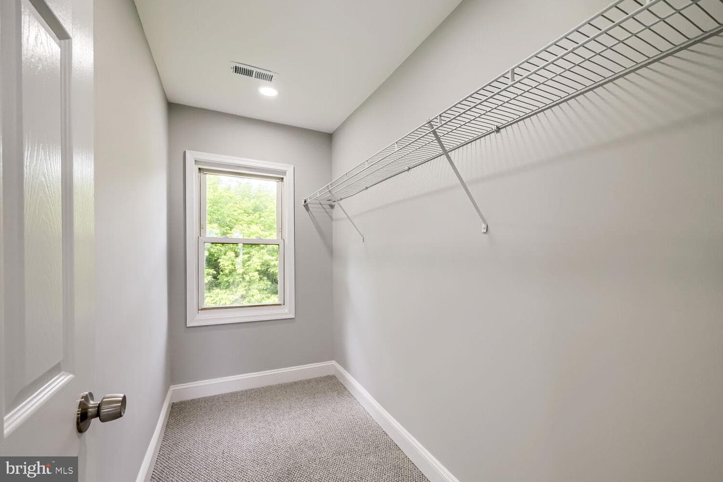 100 Clarendon Avenue photo 22