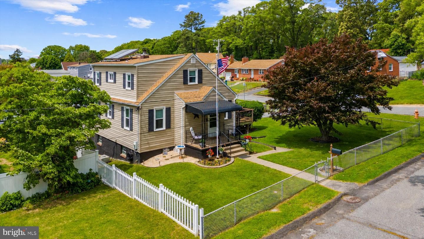 1700 Todd Ave photo 1