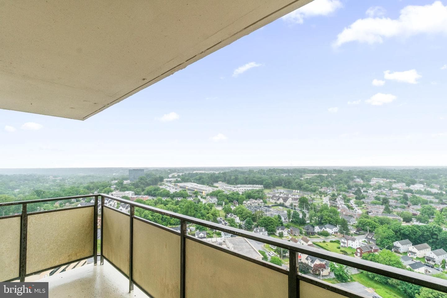 205 E Joppa Road #2703 photo 33
