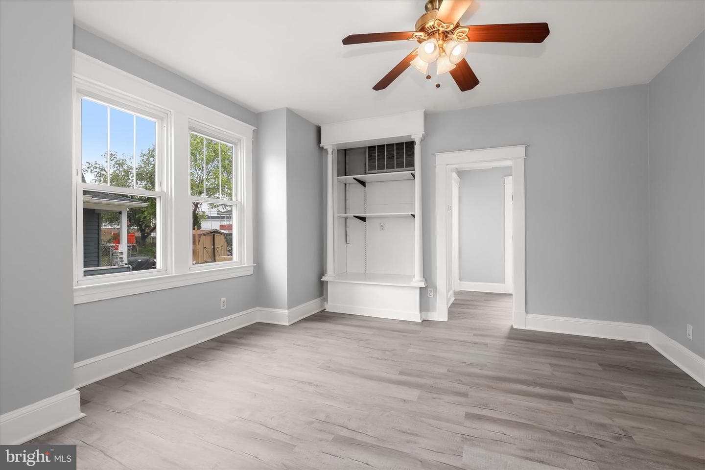 1337 Poplar Avenue photo 19