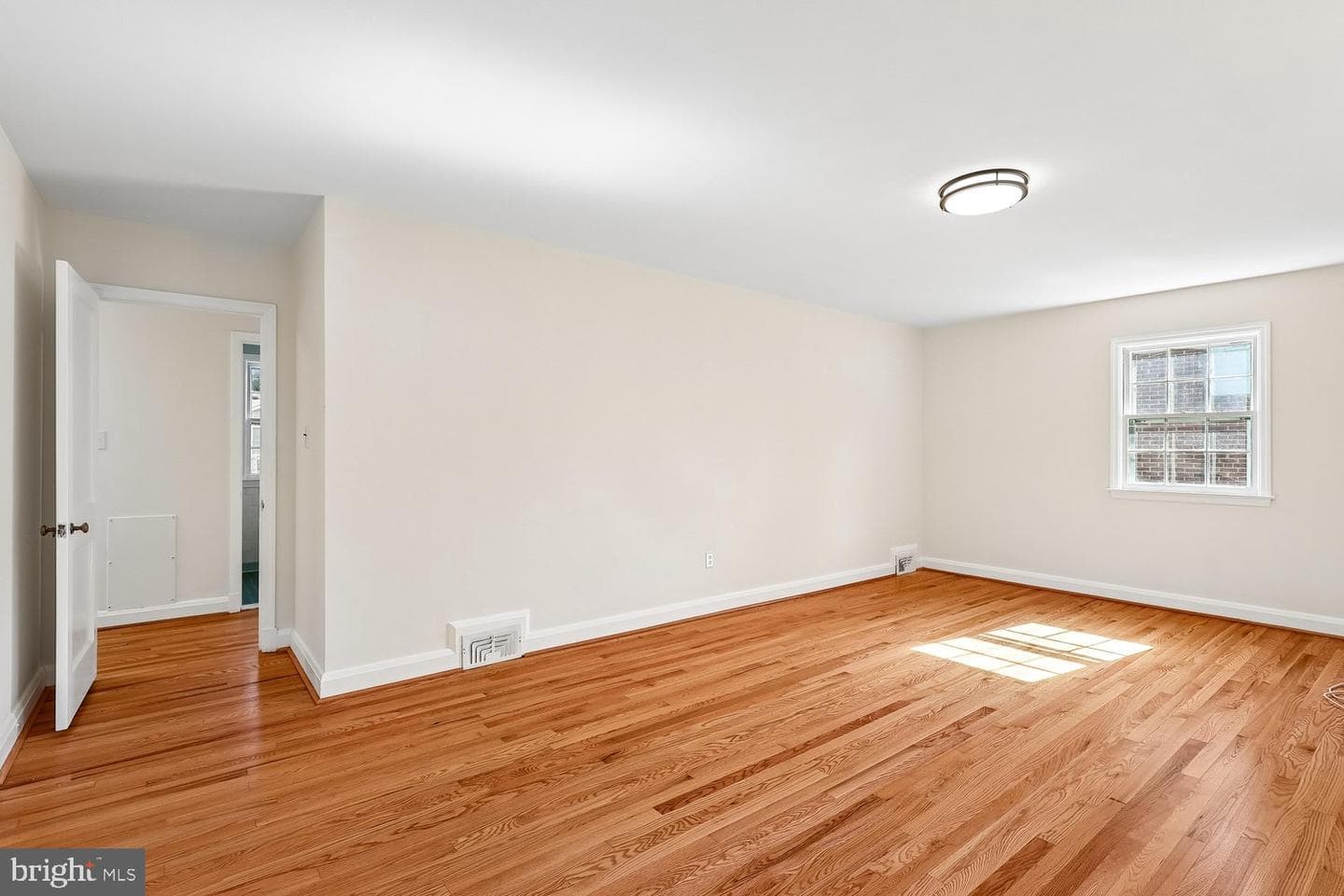526 Stevenson Lane photo 26