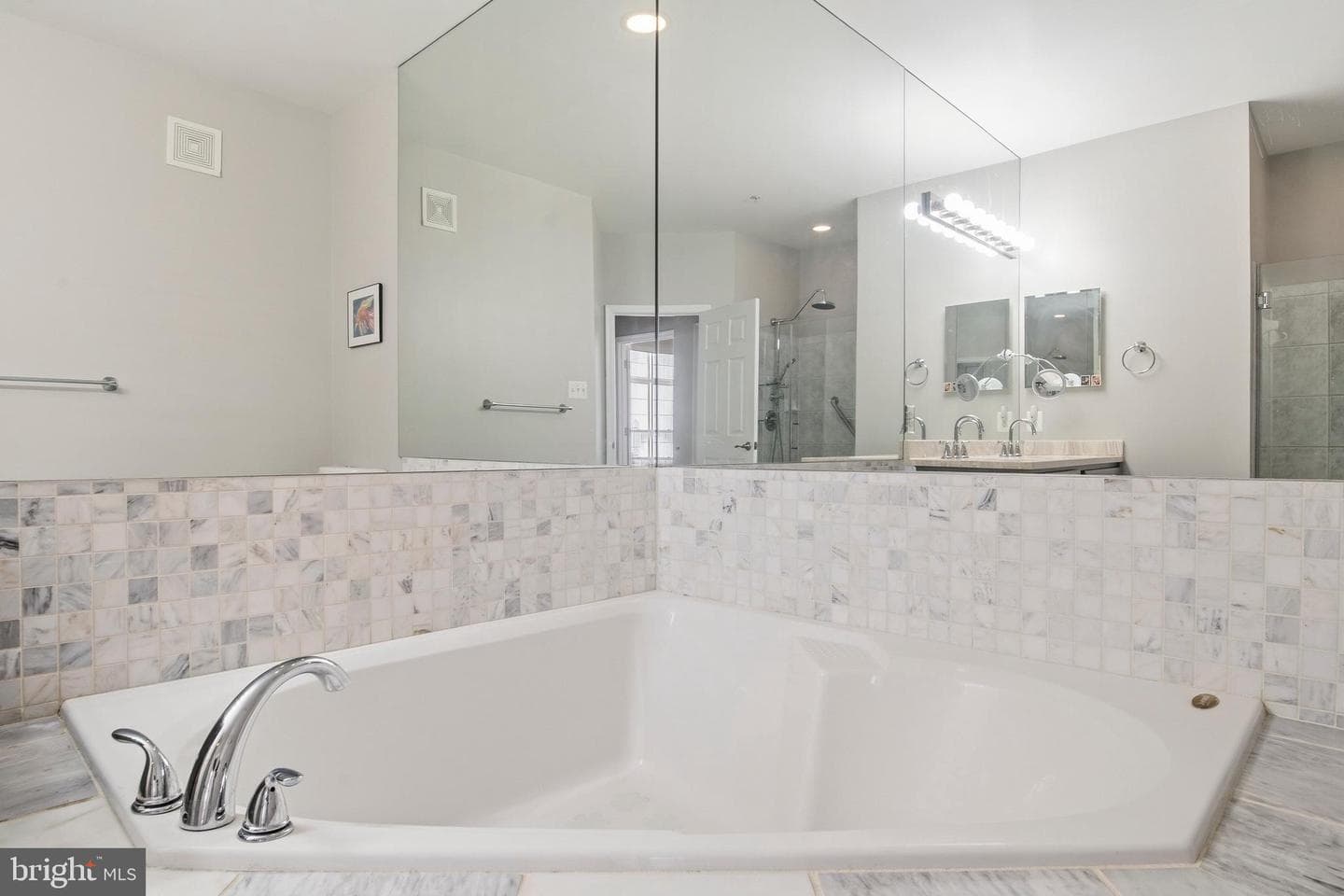 8804 Joshua Court #8804 photo 20