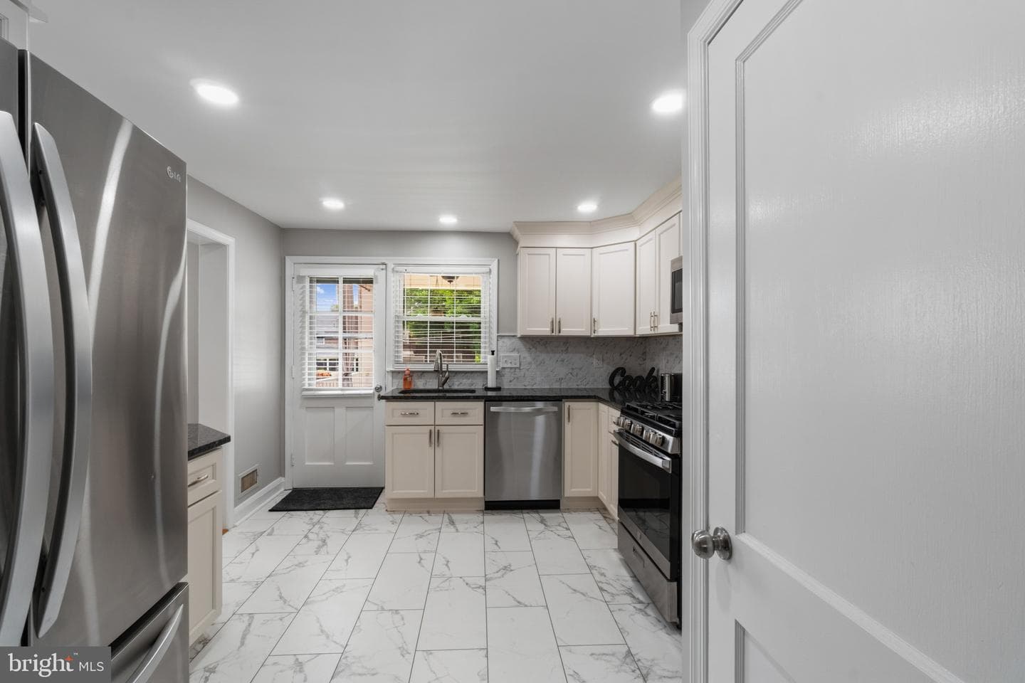 1517 Dellsway Road photo 12