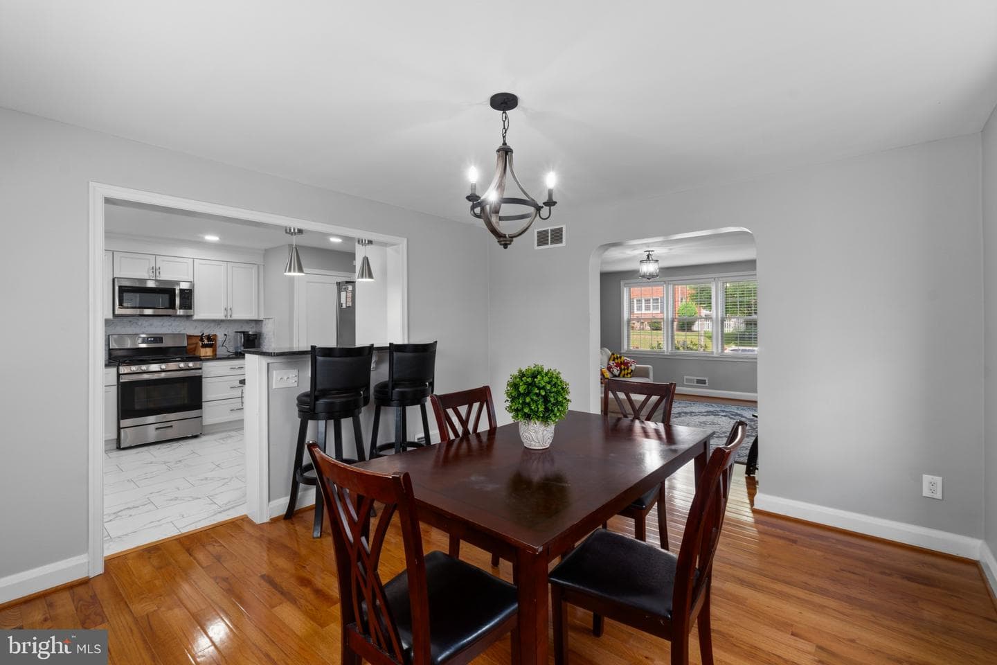 1517 Dellsway Road photo 8