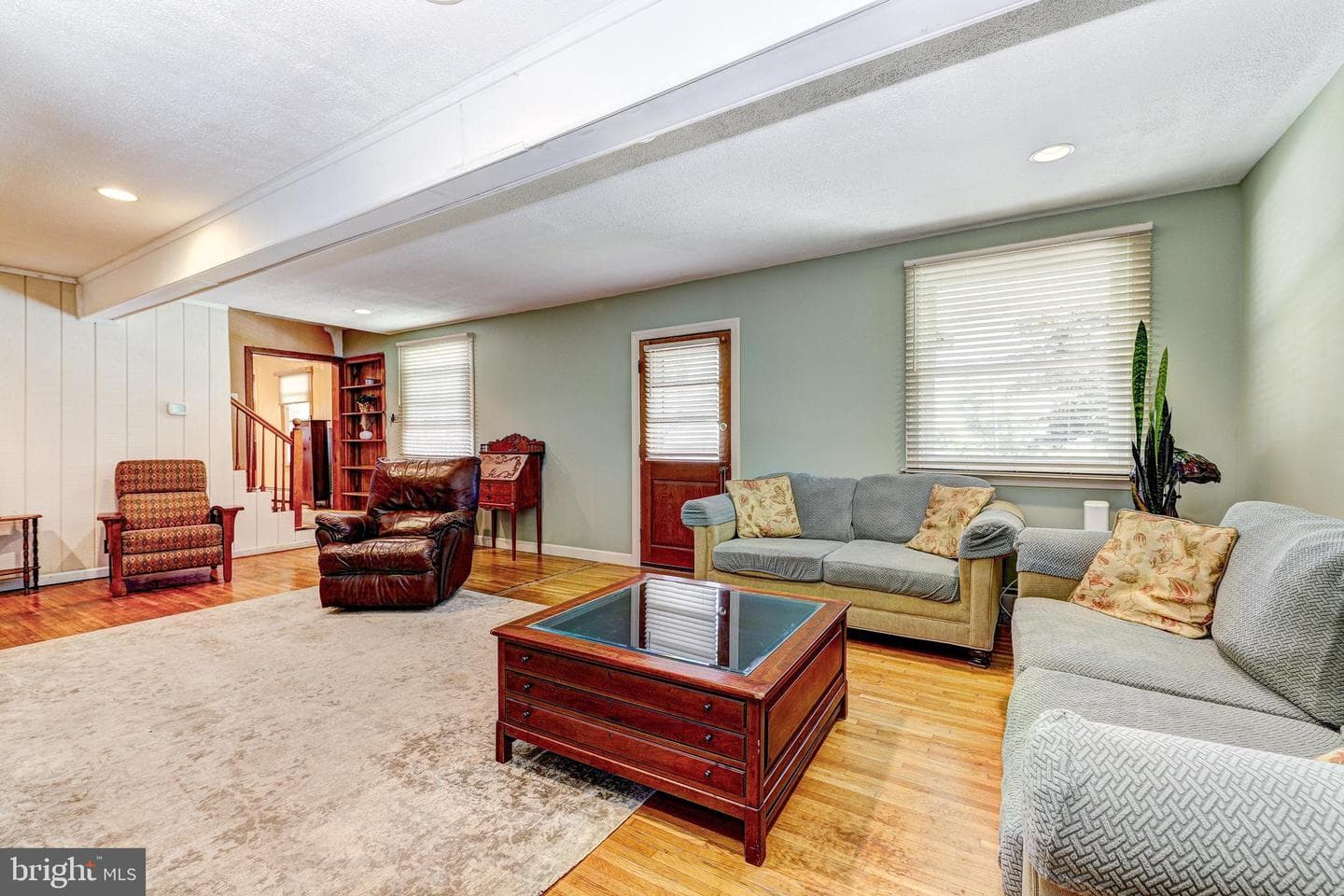 21304 W Liberty Road photo 11
