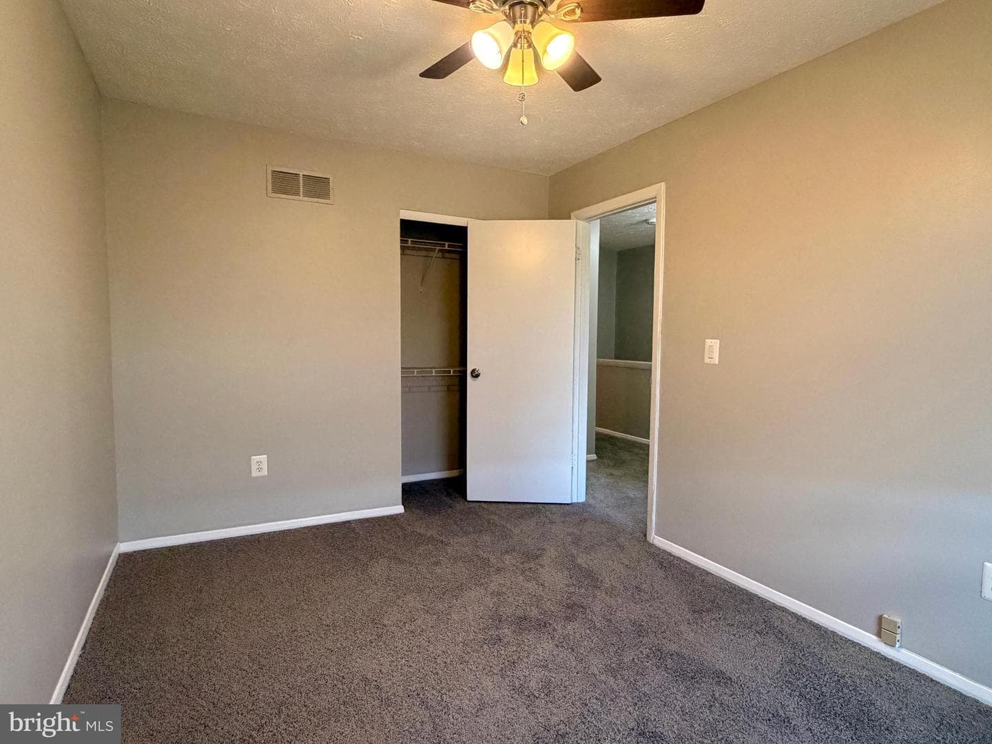 807 Joshua Tree Court photo 27