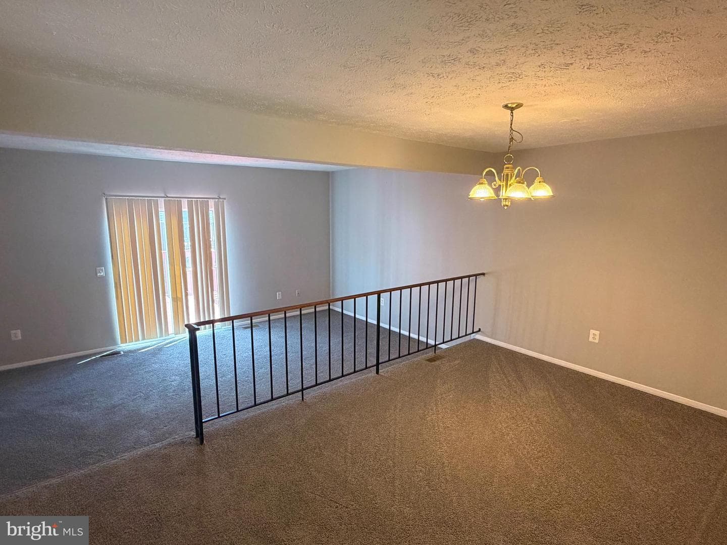 807 Joshua Tree Court photo 5