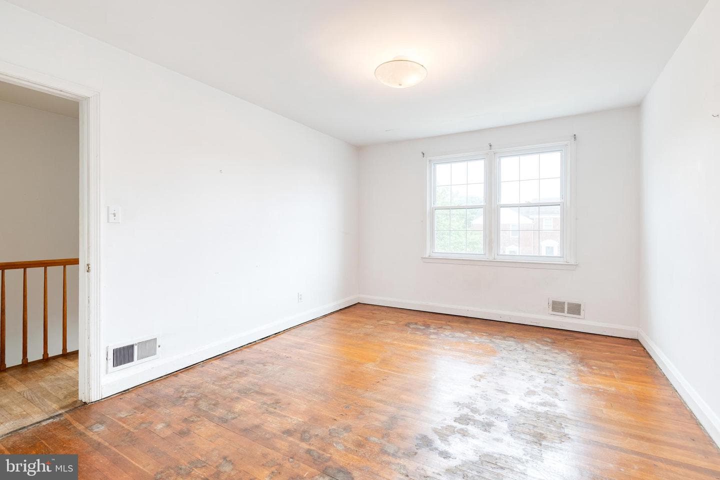 934 Radcliffe Road photo 18