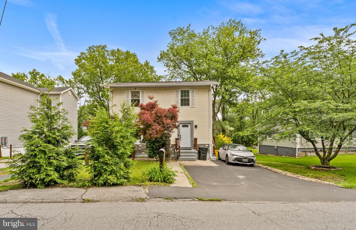 2620 Tulip Avenue photo 2