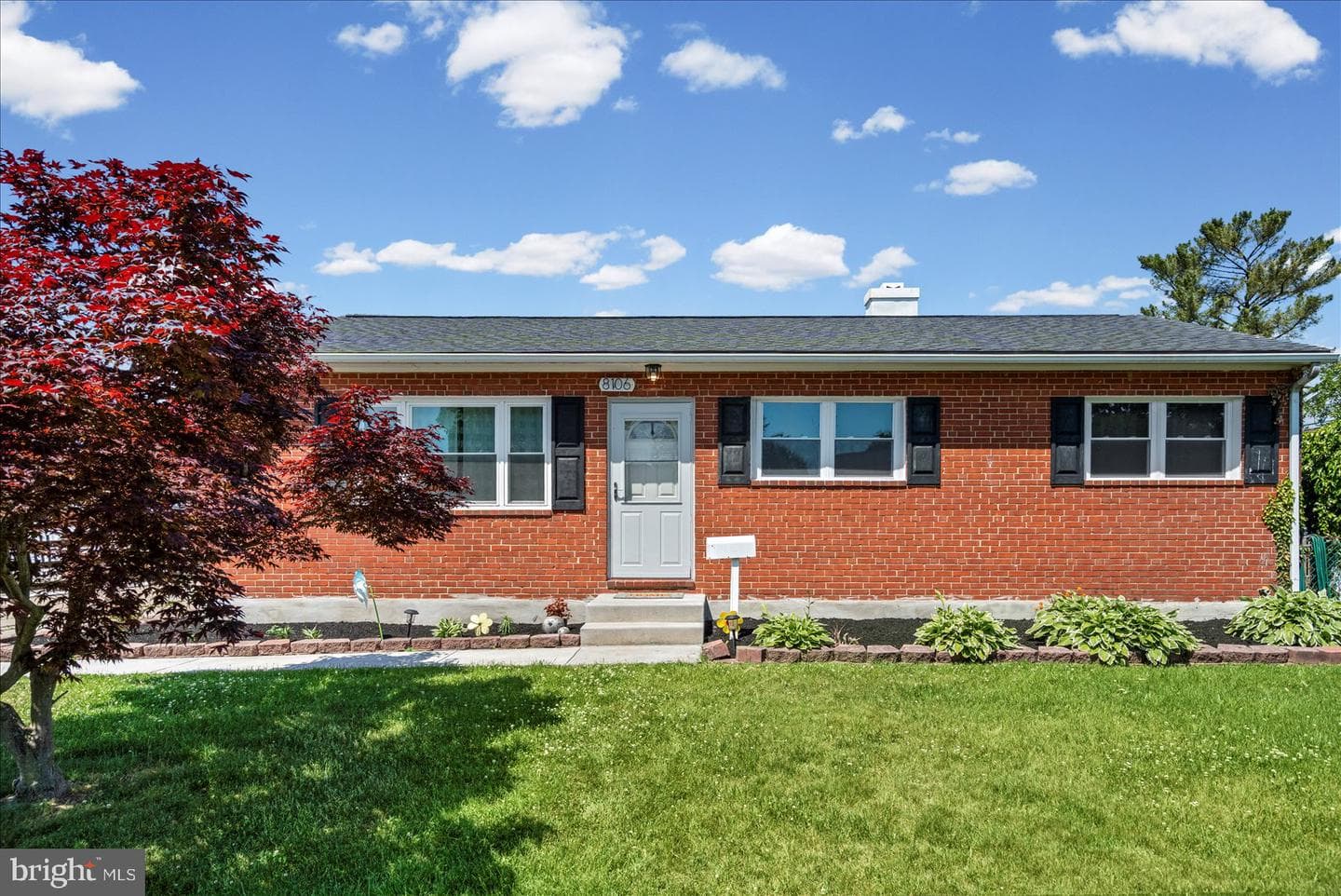 8106 Harris Ave photo 4