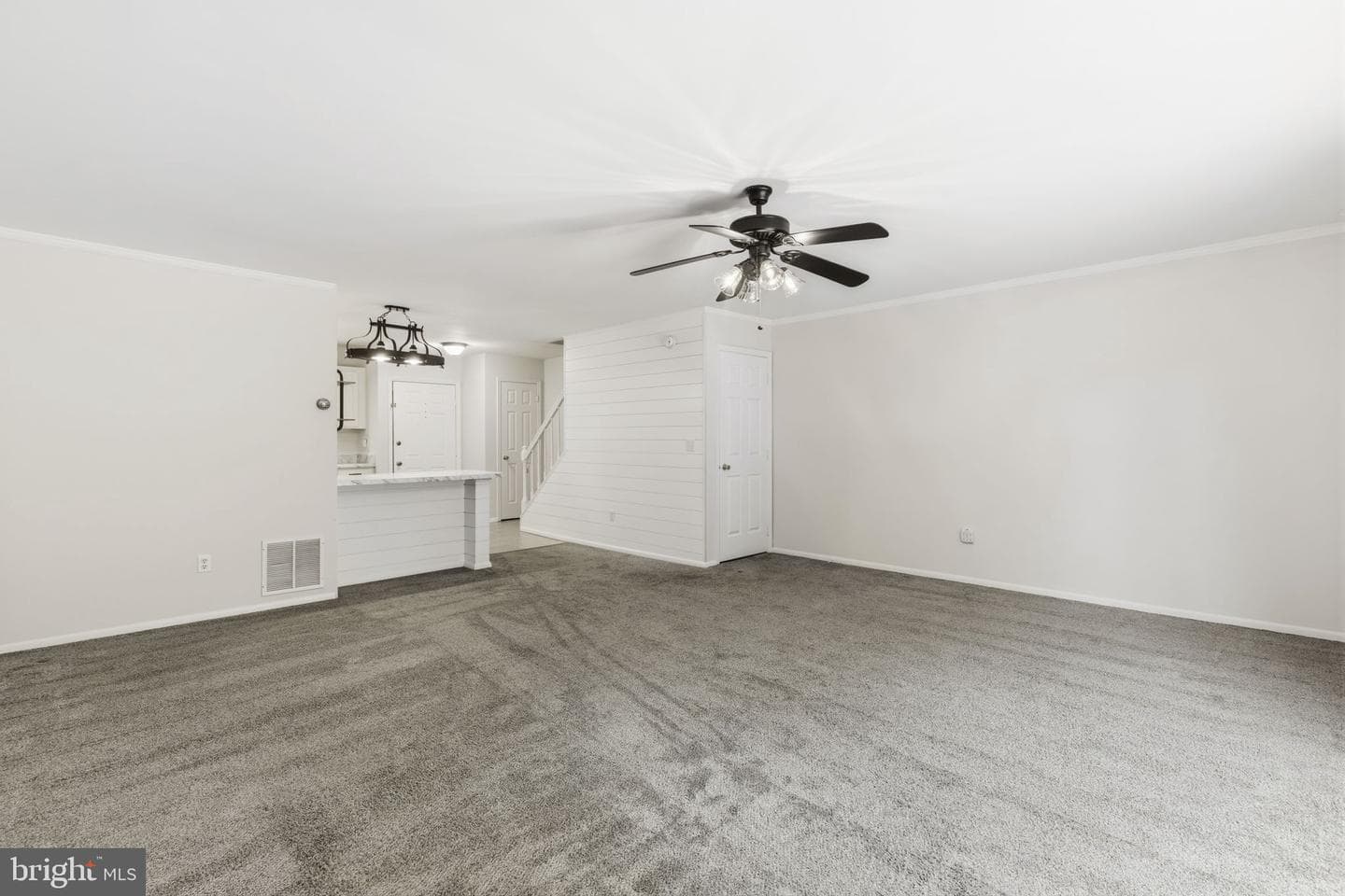 18 Campton Court photo 3