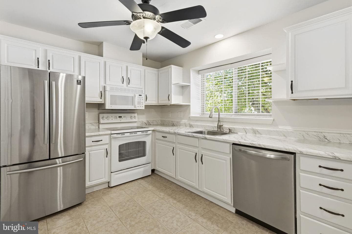 18 Campton Court photo 9