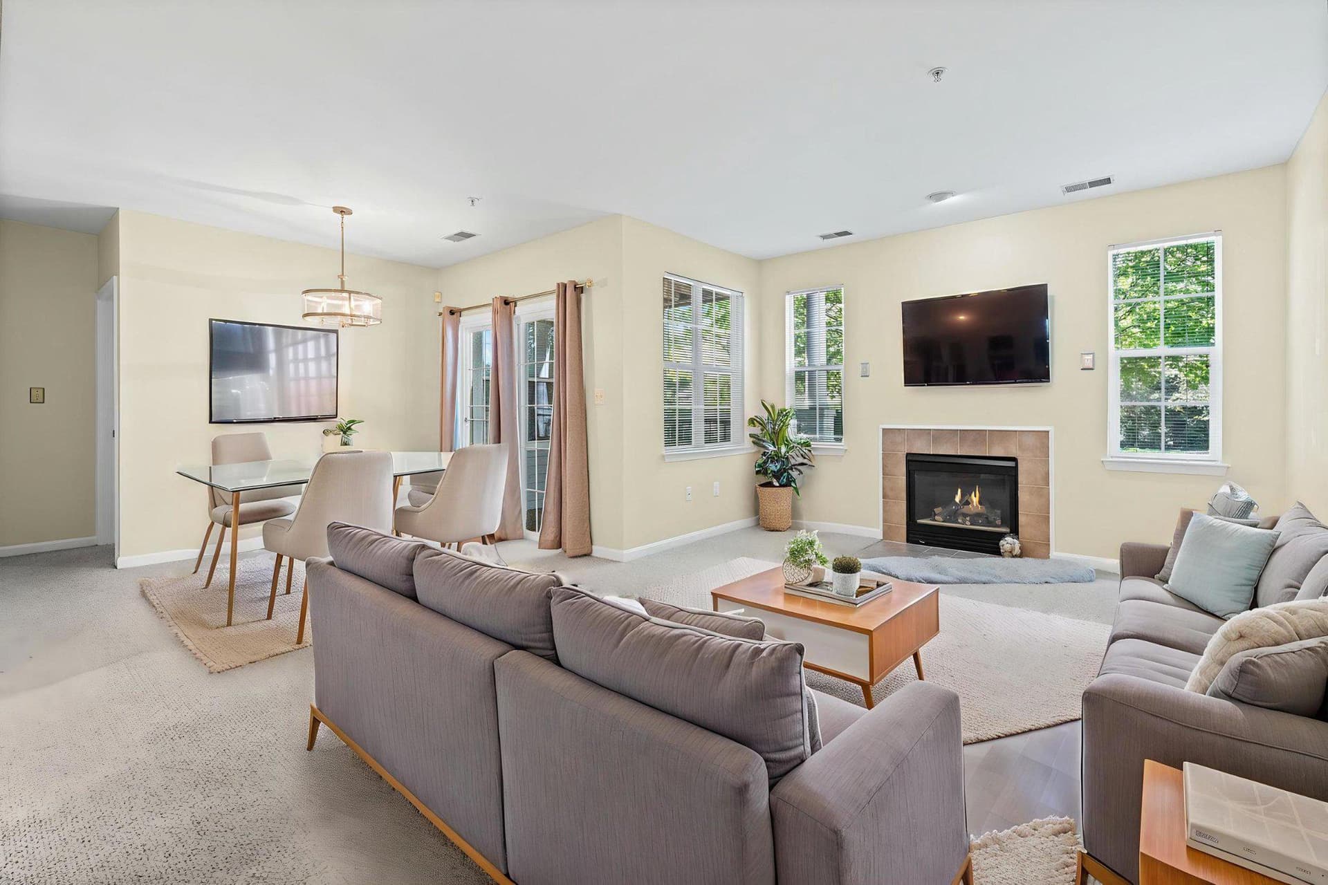 36 Hawk Rise Lane #104 photo 1