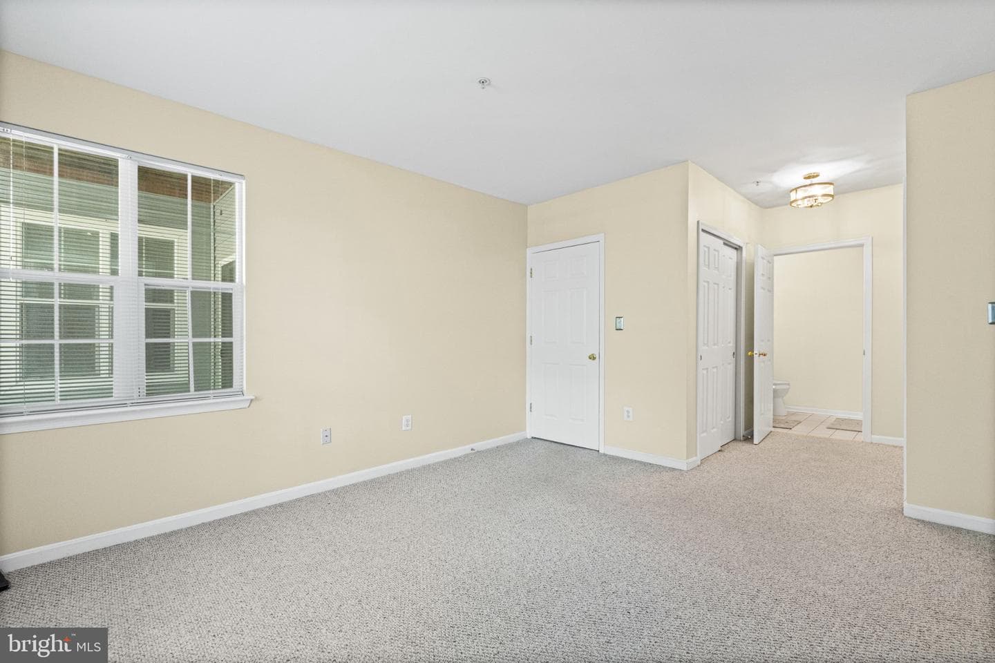 36 Hawk Rise Lane #104 photo 11