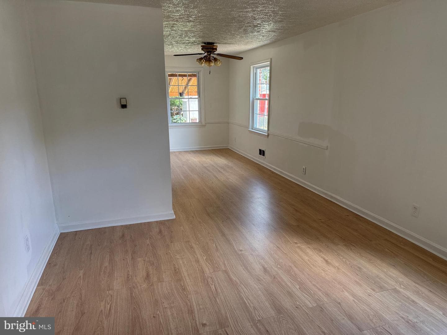 7130 Greenwood Avenue photo 4