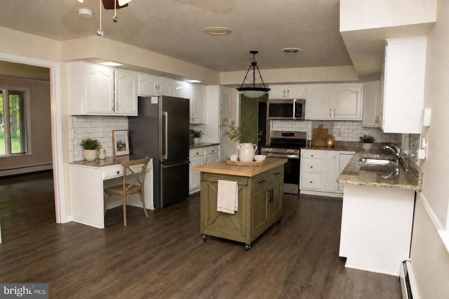 600 Earlton Court photo 23