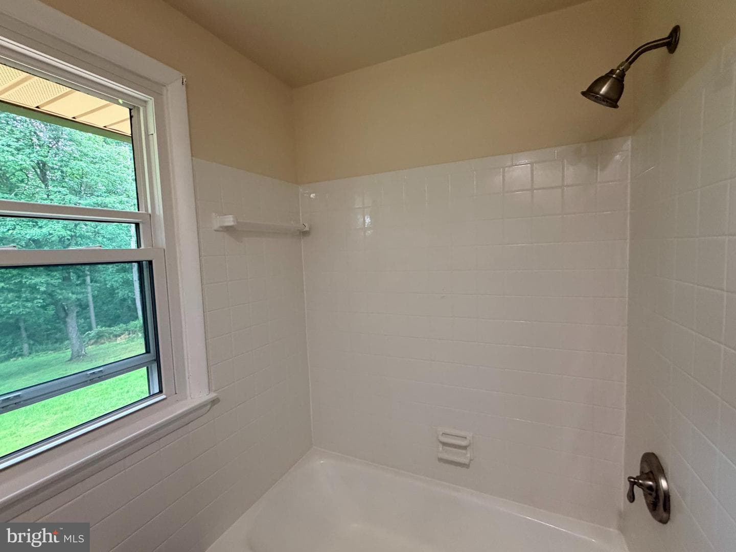 600 Earlton Court photo 48