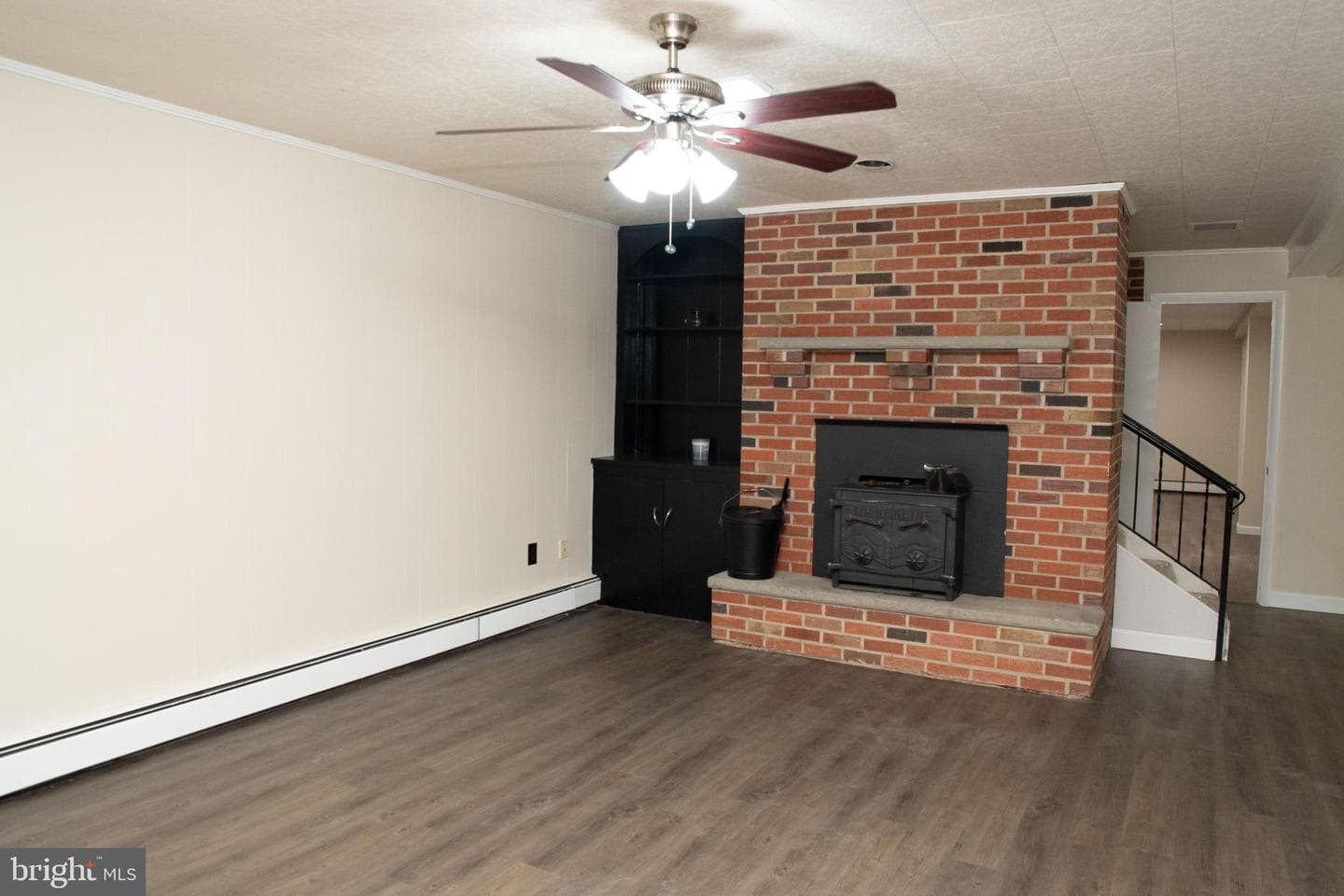 600 Earlton Court photo 64