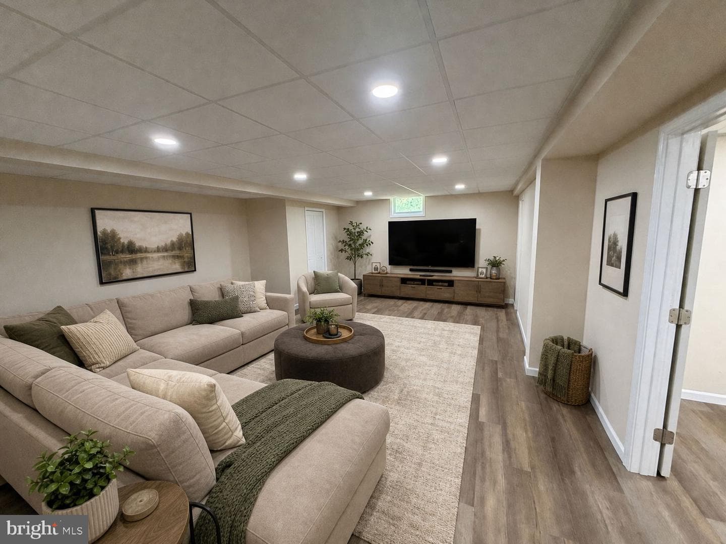 600 Earlton Court photo 73