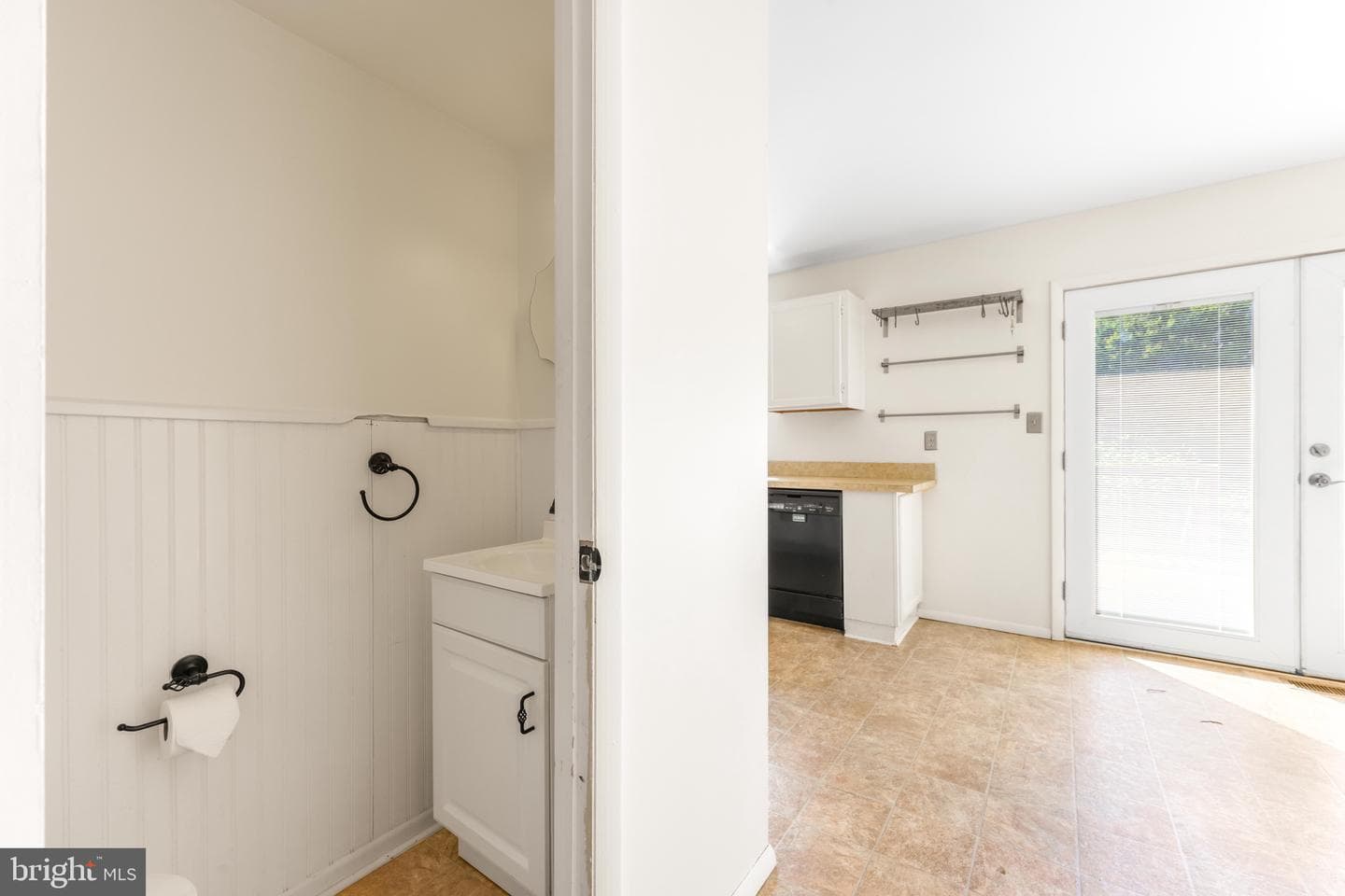 26 Clearlake Court photo 8
