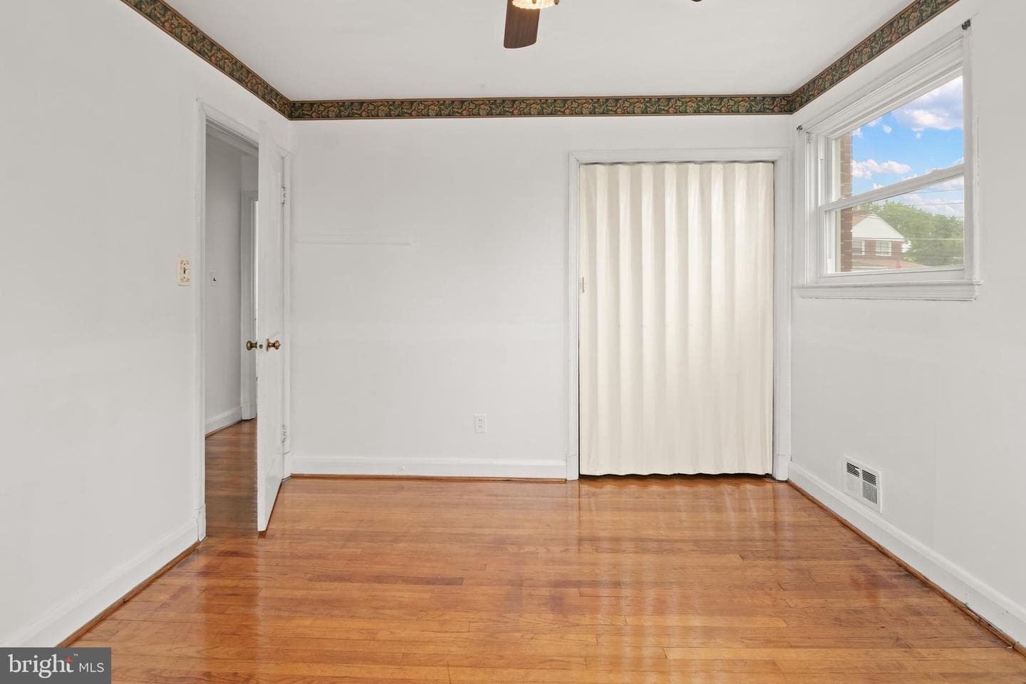 1252 Halstead Road photo 13