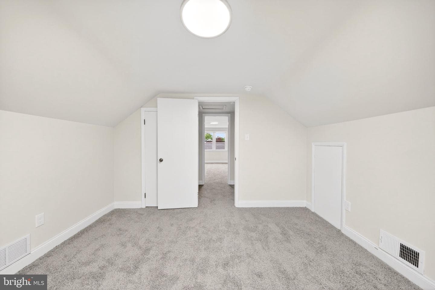 8217 Laurel Drive photo 26