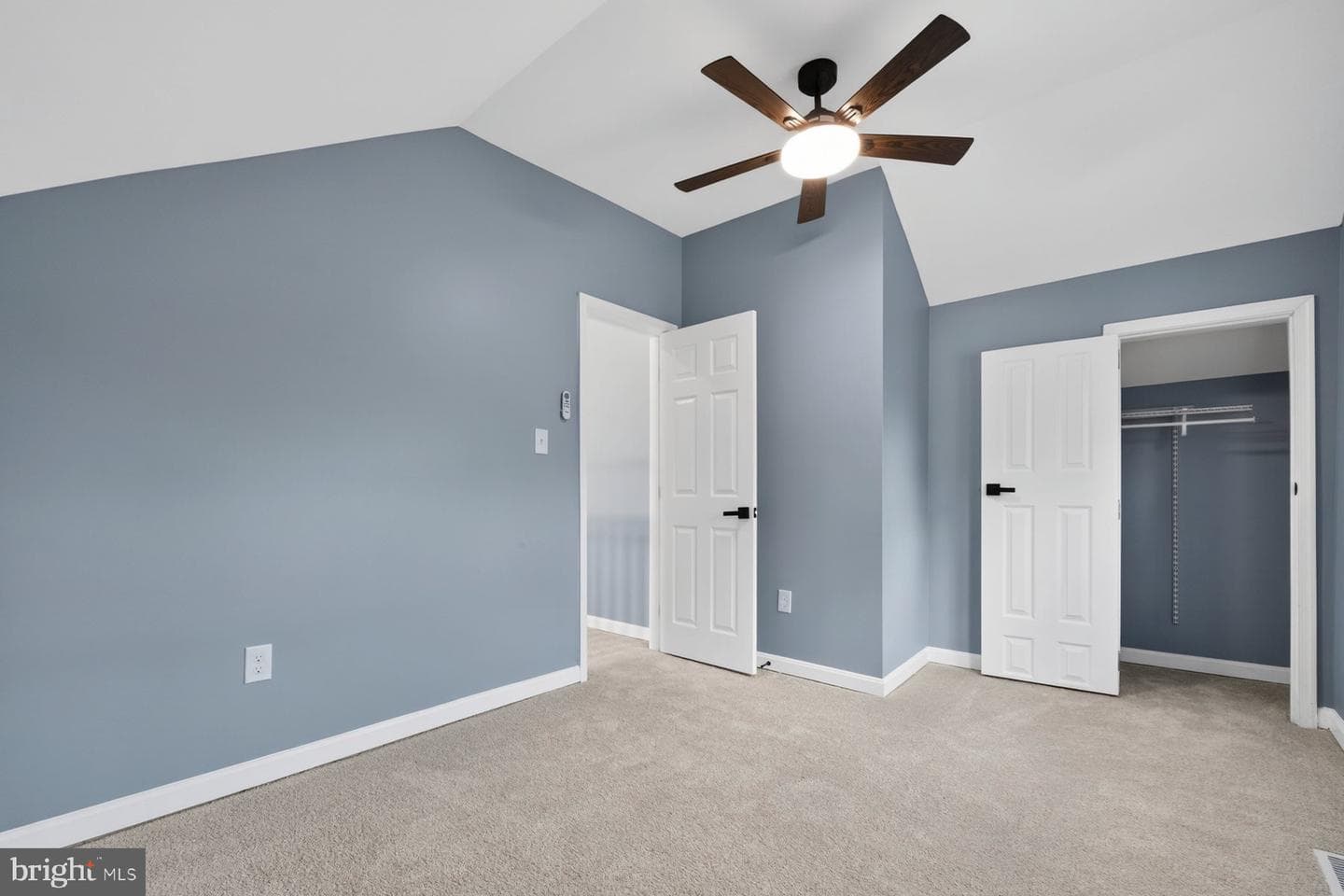 5546 Selma Avenue photo 10