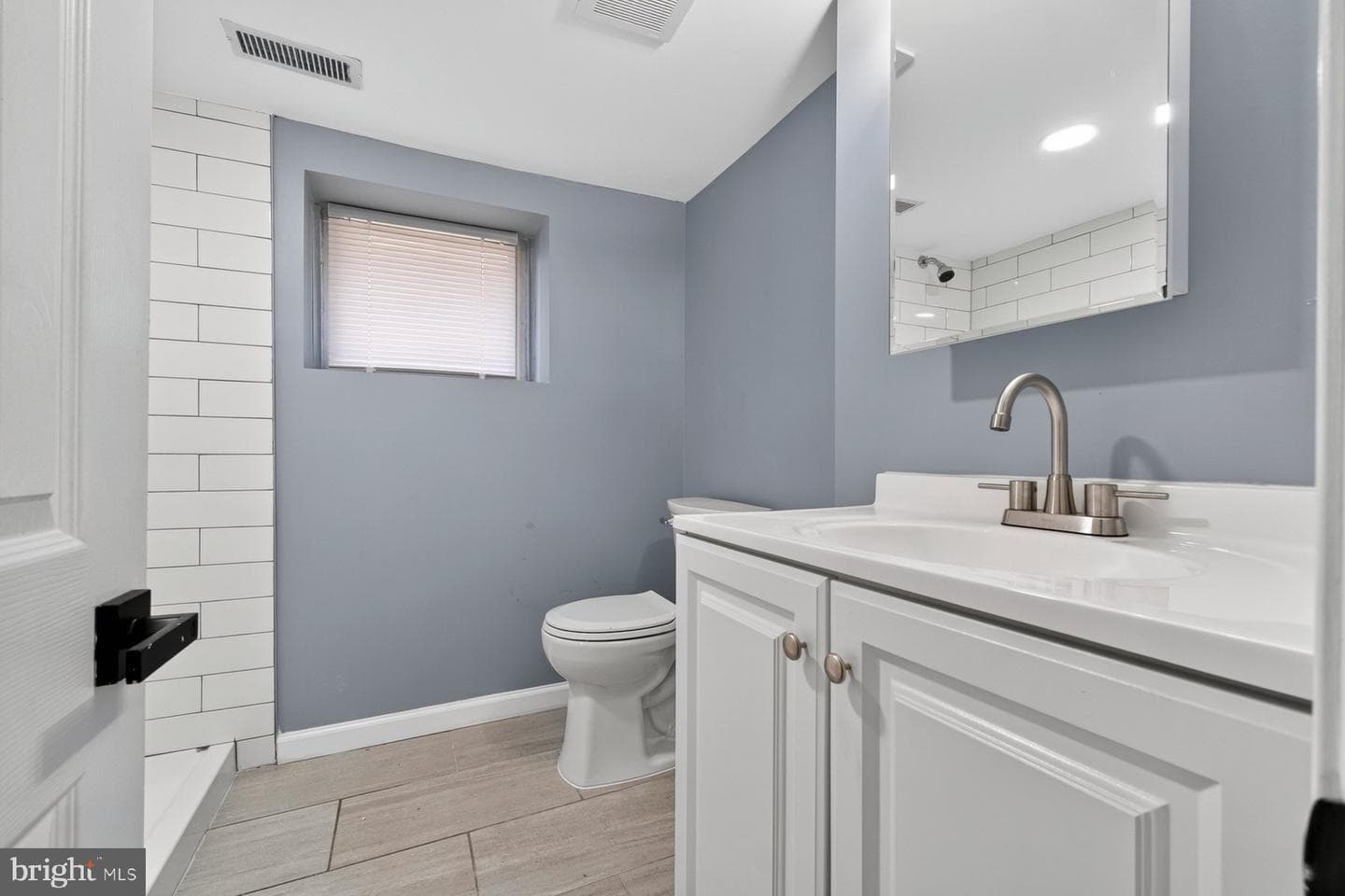 5546 Selma Avenue photo 22