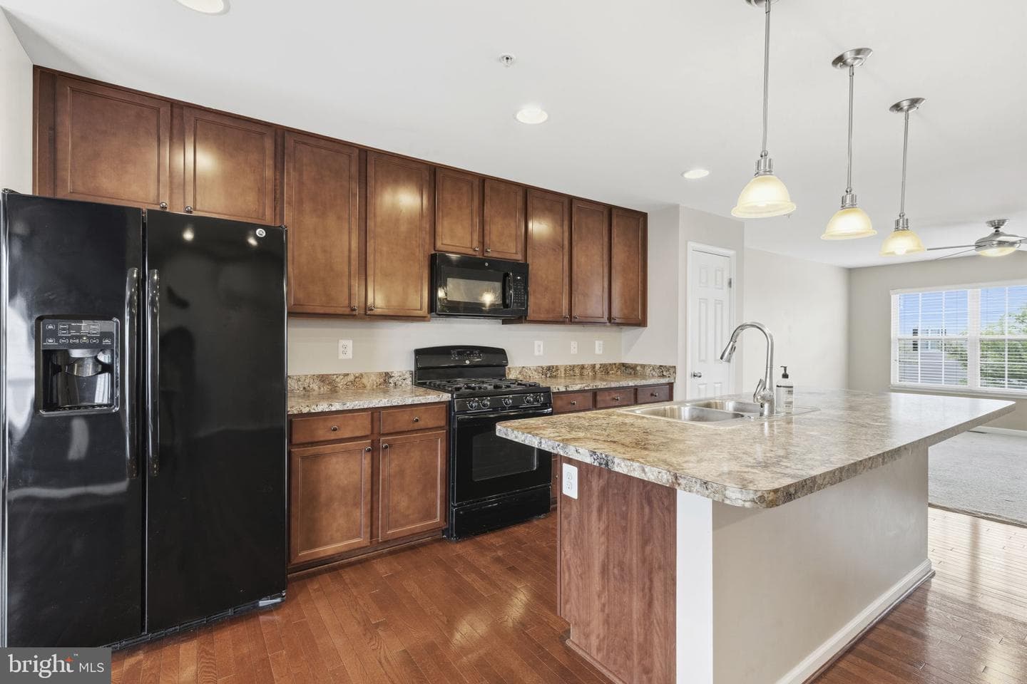 8441 Stansbury Lake Drive photo 17