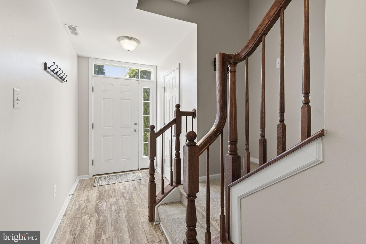 8441 Stansbury Lake Drive photo 4