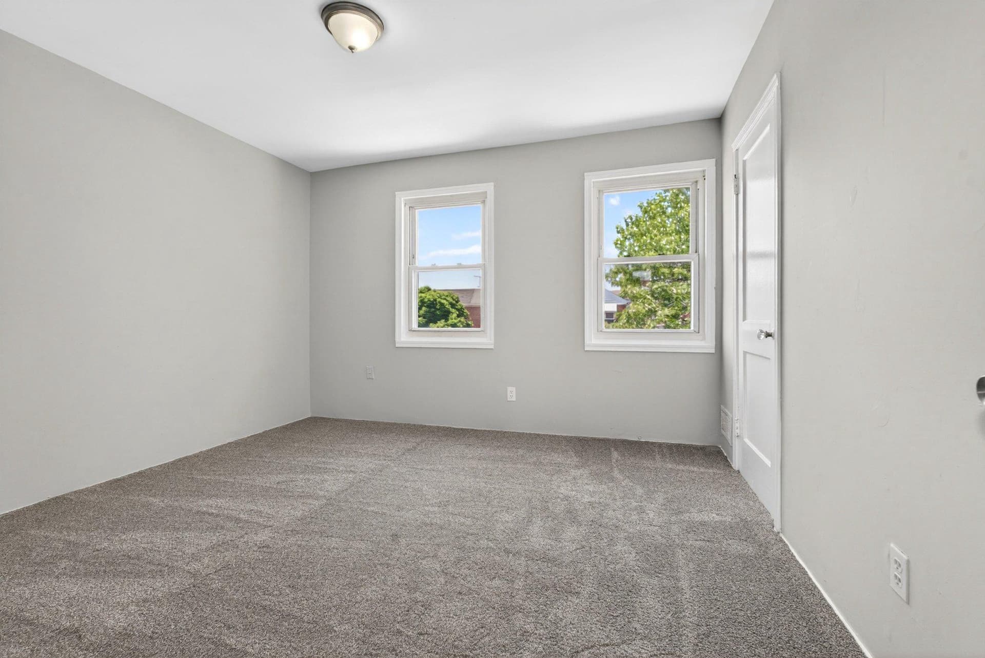 3481 Mcshane Way photo 15