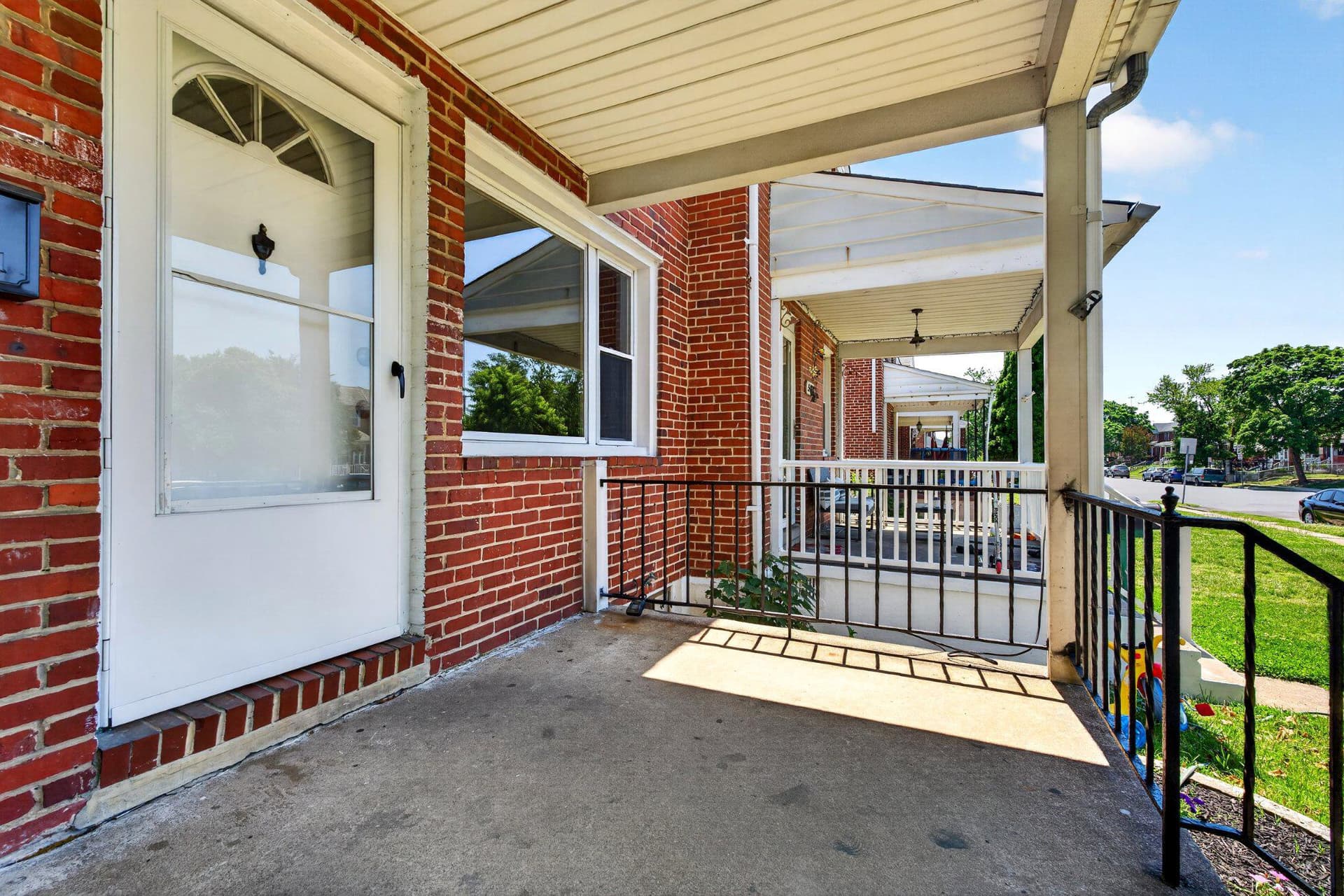3481 Mcshane Way photo 3