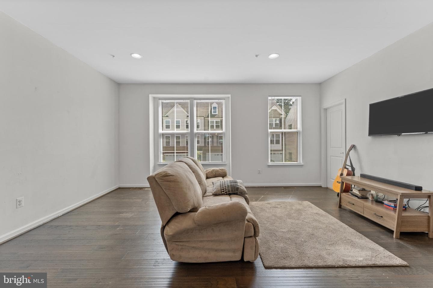 9639 Julia Lane photo 6