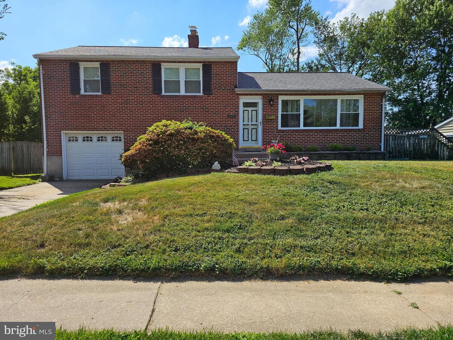 305 Orley Road photo 1