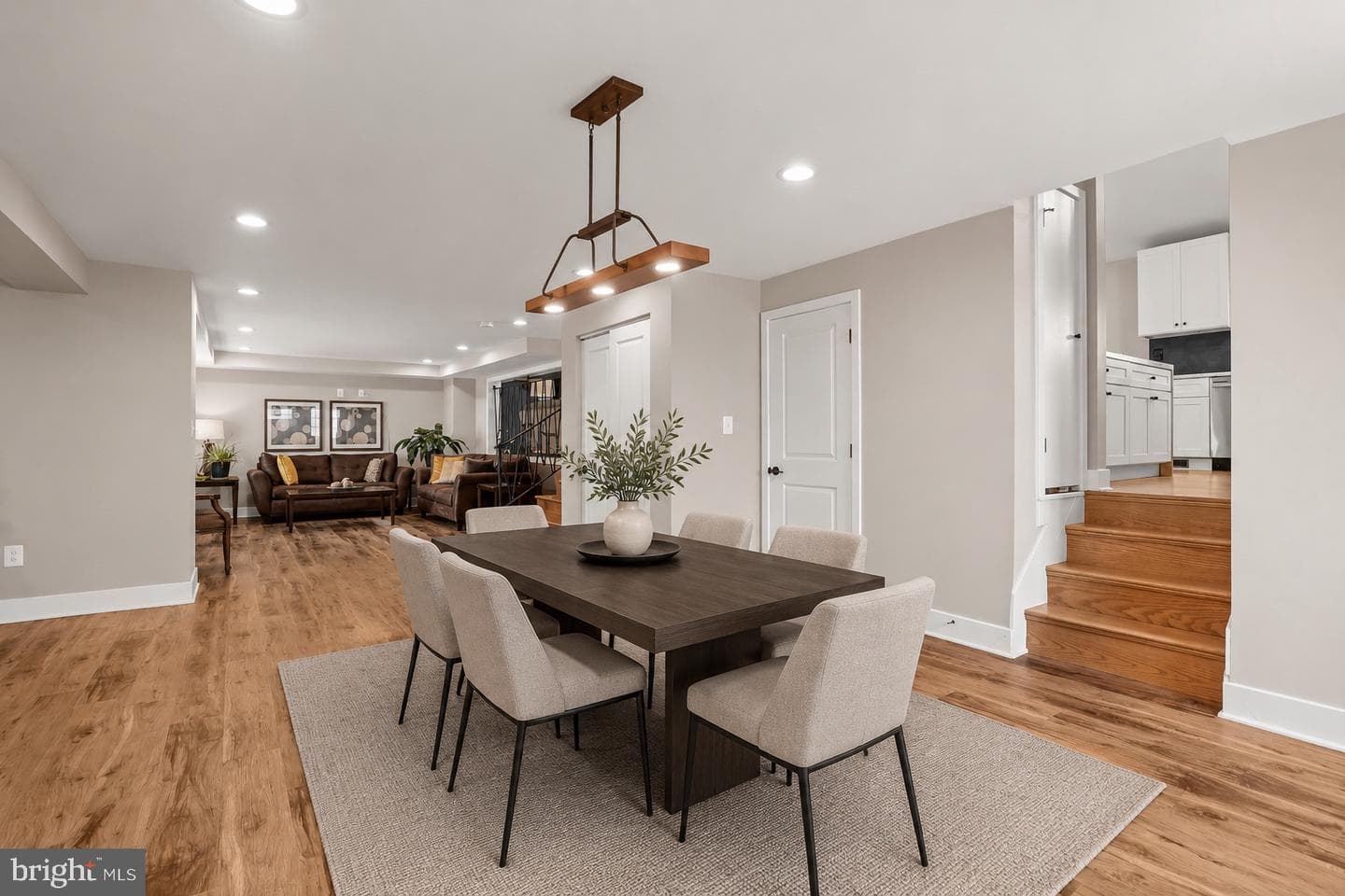 7442 Ricksway Road photo 17