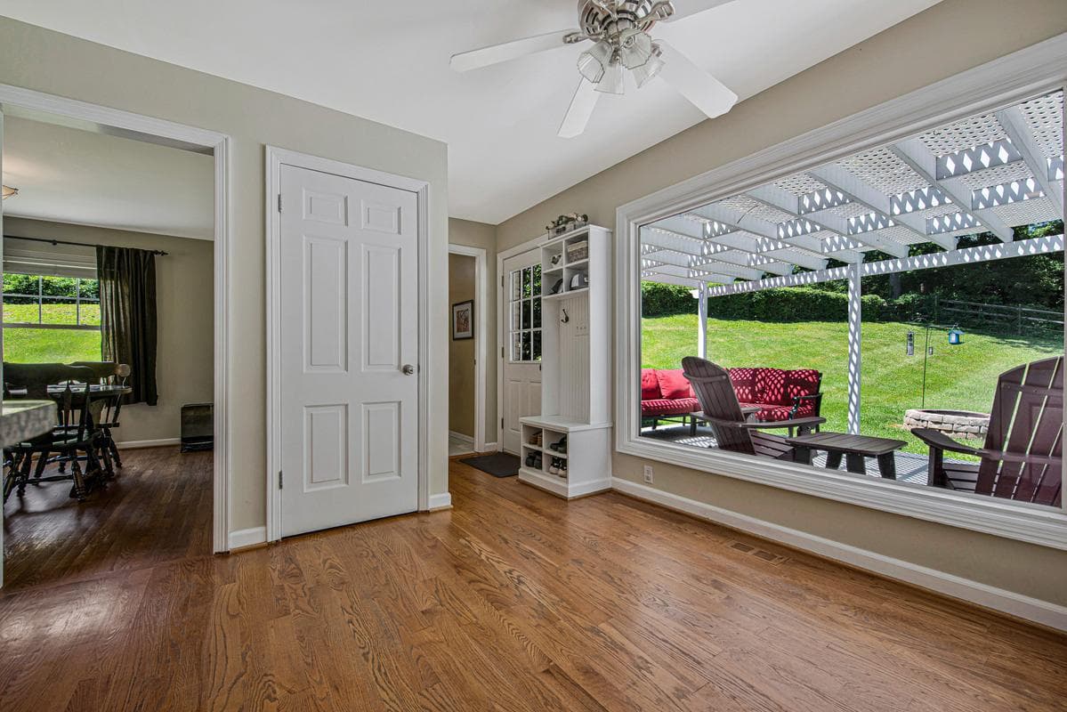 1008 Timber Trail Road photo 14