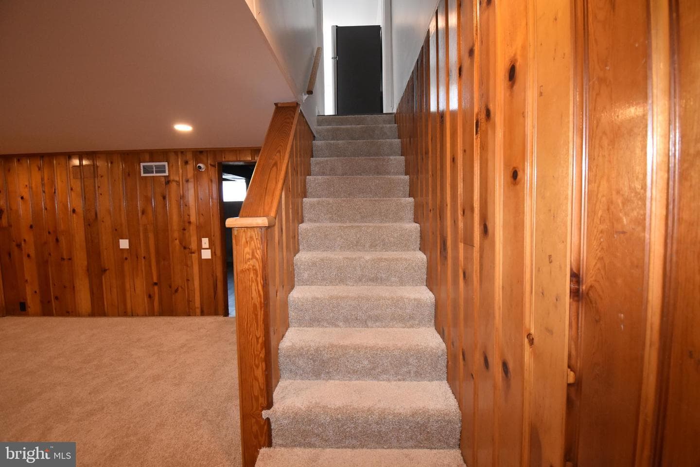 7509 Holabird Ave photo 22