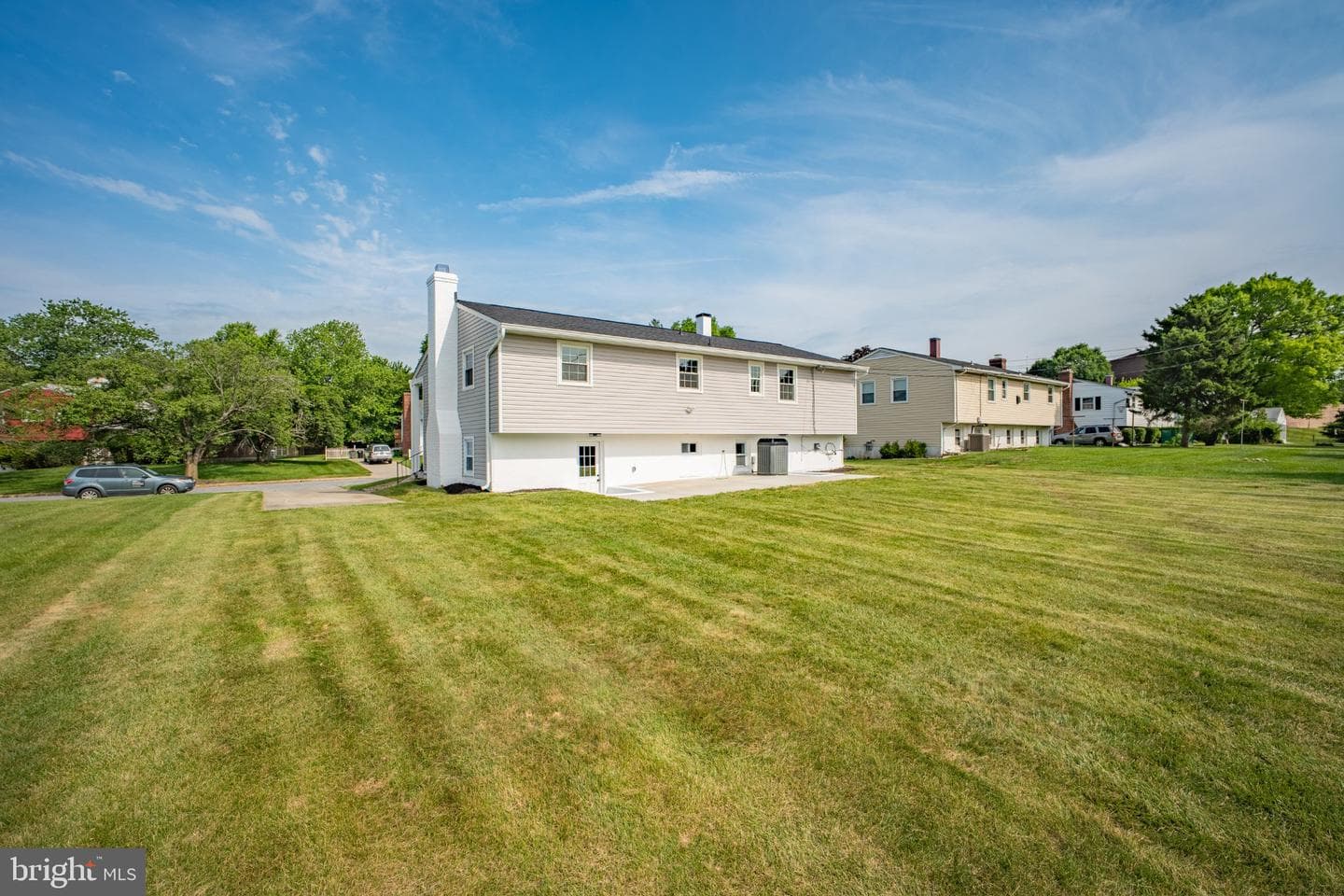 813 Branford Circle photo 37