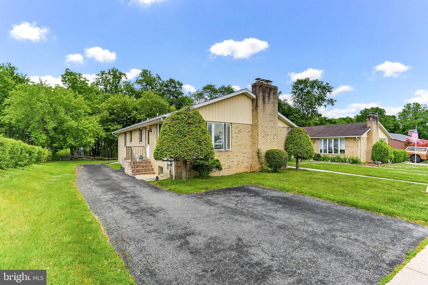9301 Gardenia Road photo 3