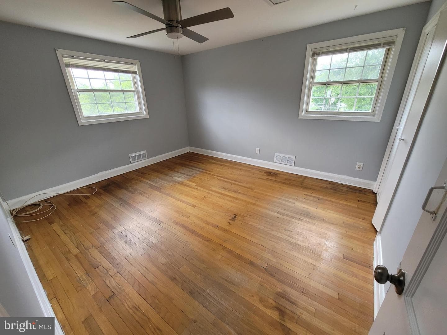 7449 Forrest Avenue photo 12