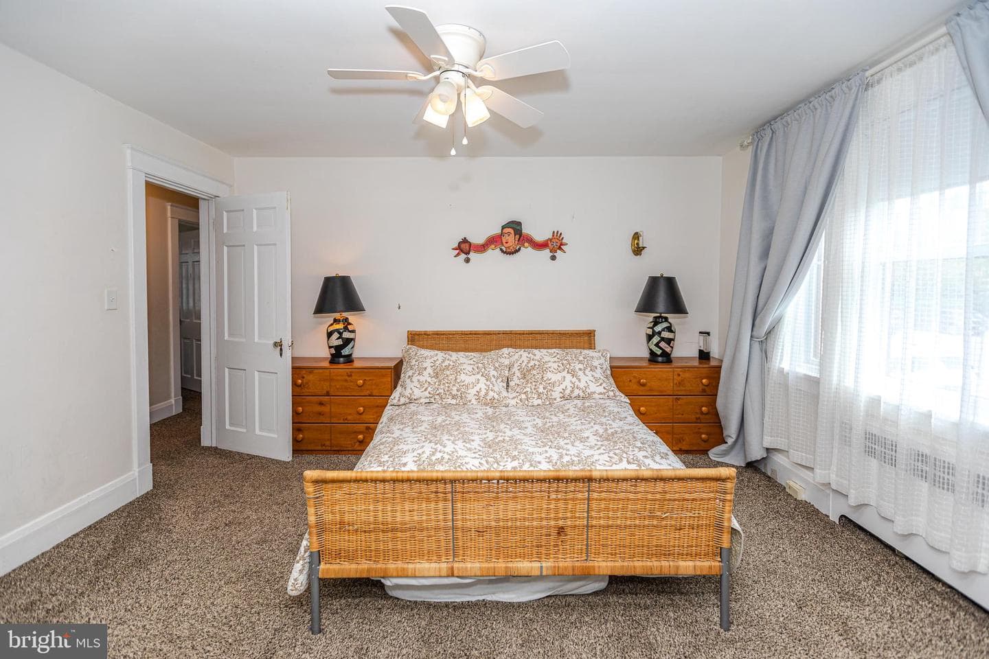 404 Allegheny Ave photo 52