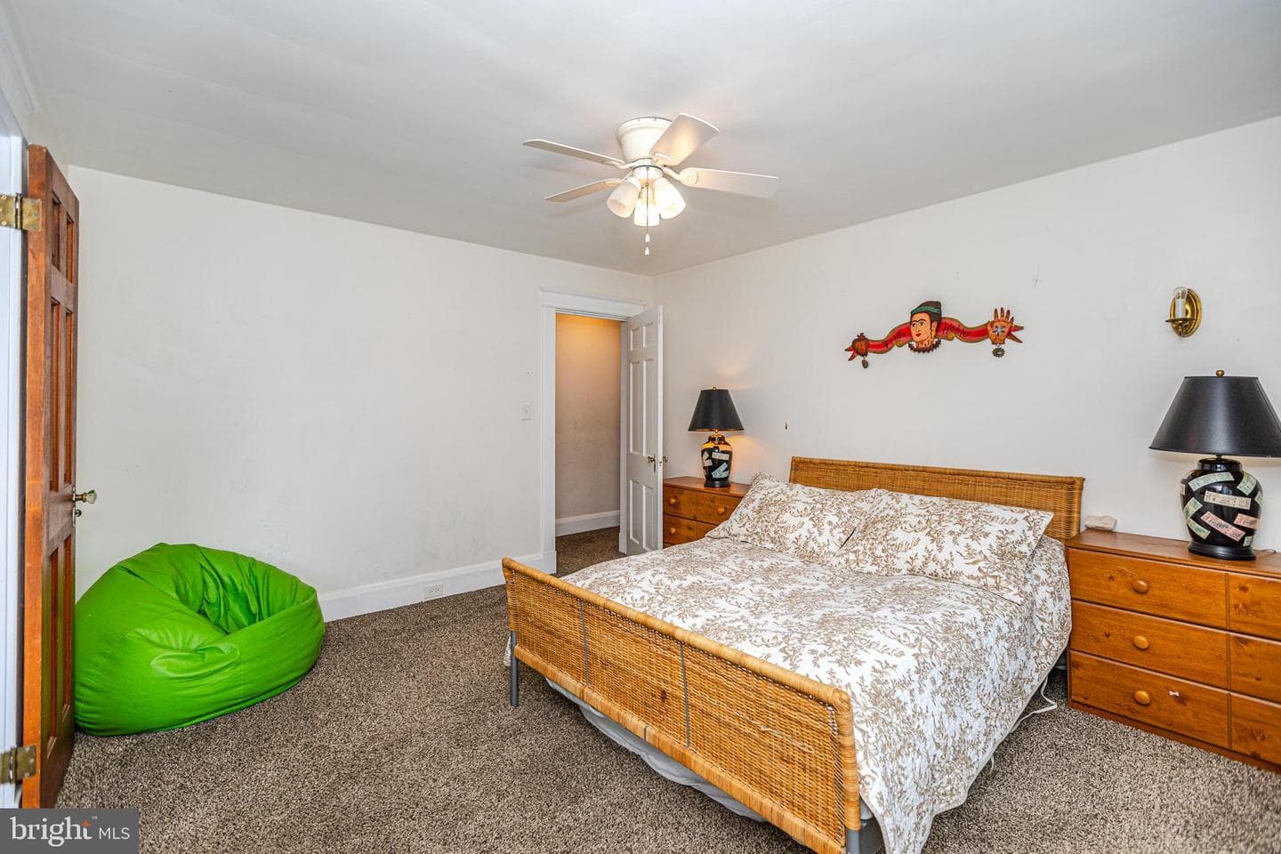 404 Allegheny Ave photo 53