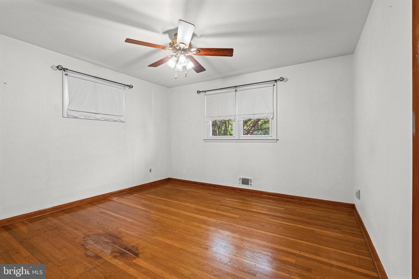 8806 Ashford Road photo 10
