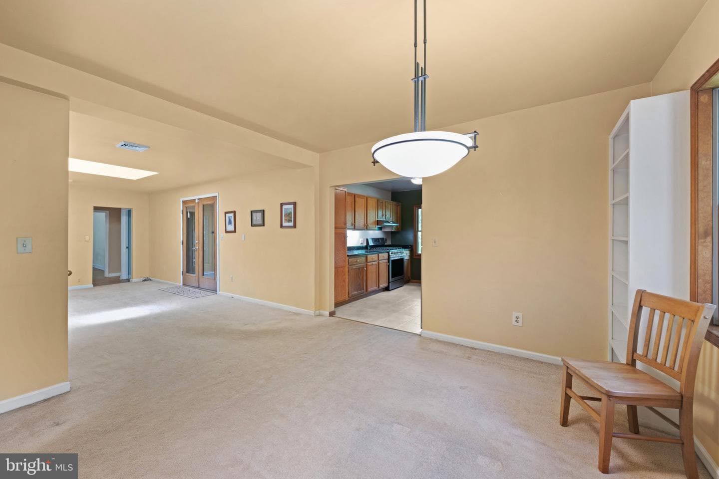 29 Maple Avenue photo 10