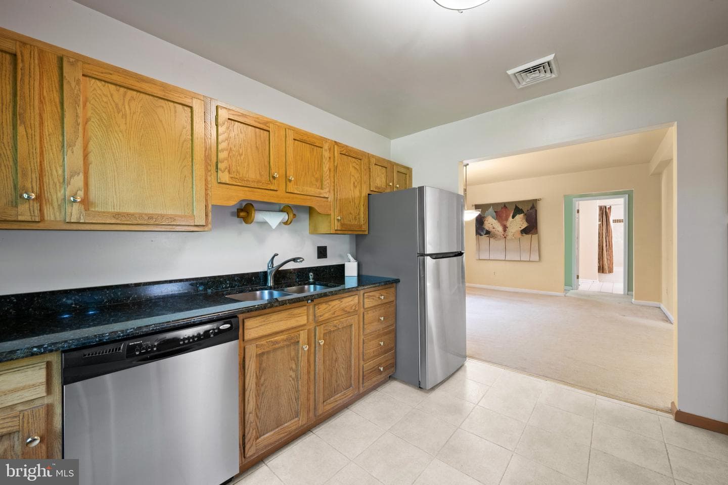 29 Maple Avenue photo 15